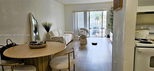 Building Photo - 4804 NW 79th Ave