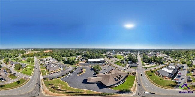 Building Photo - 1009 Northside Dr