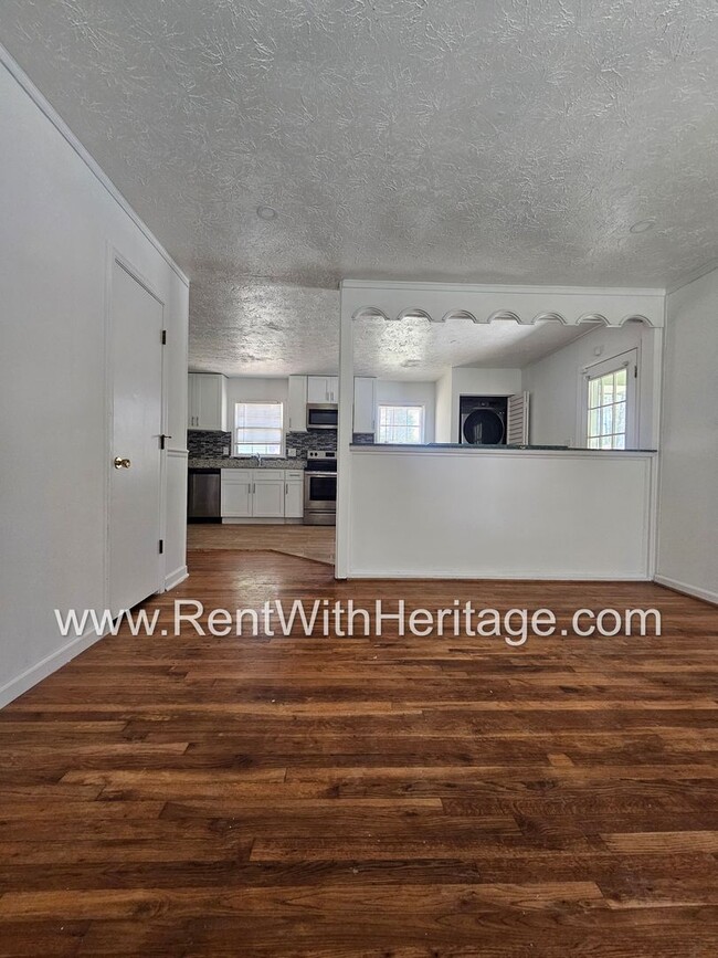 Building Photo - WOW! FANTASTIC RANCH TOTALLY UPDATED - LIKE BRAND NEW WITH ALL THE UPGRADES / ATTENTION TO DETAIL...