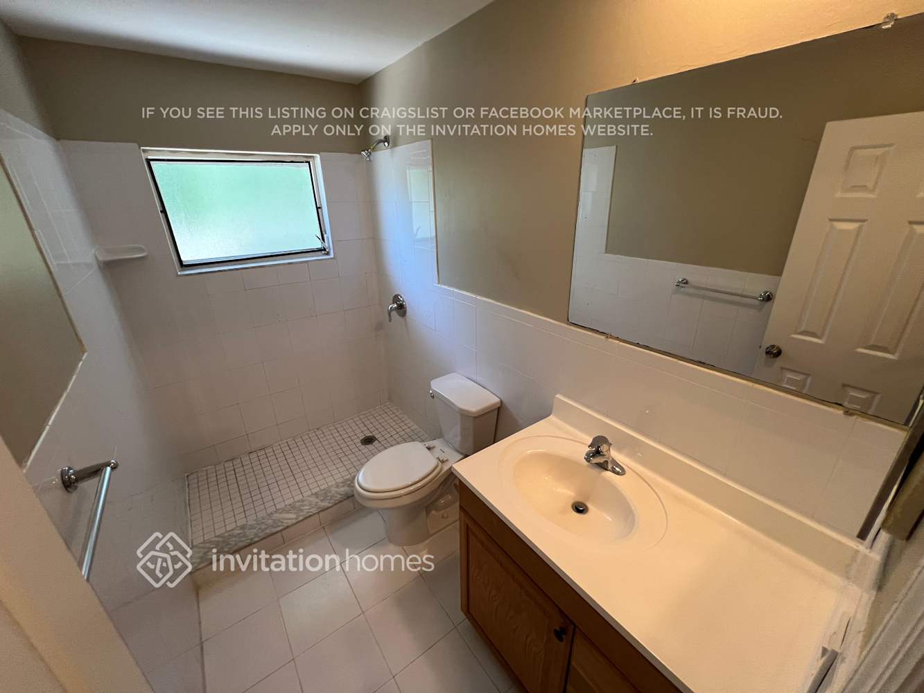 Building Photo - 3731 Aster Dr