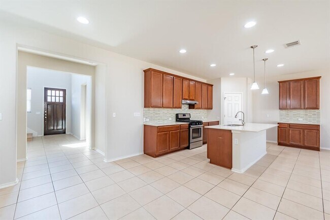 Building Photo - 1918 Tasmanian Tiger Trace