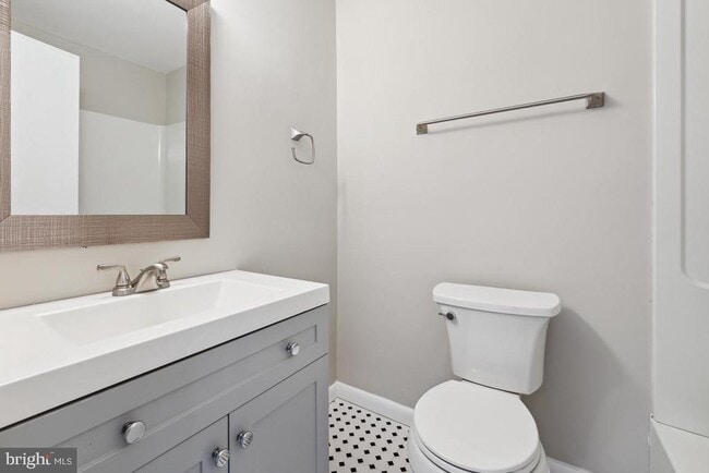 Building Photo - 2053 Headlands Cir