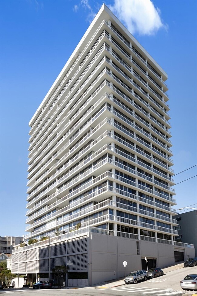 Building Photo - 2200 Sacramento St
