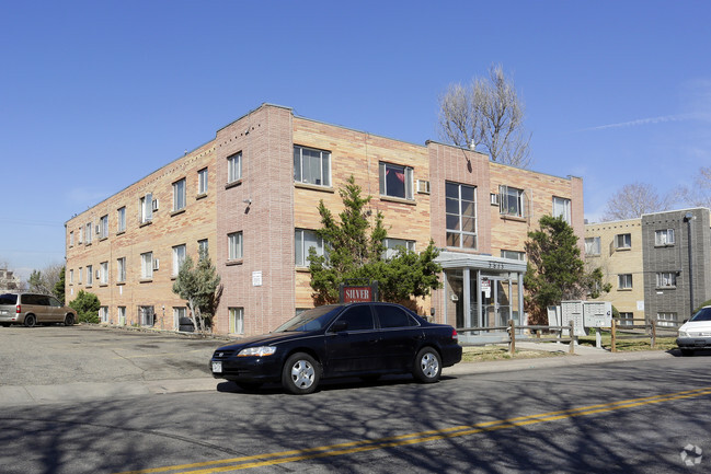 Building Photo - Silver Leaf Apartments