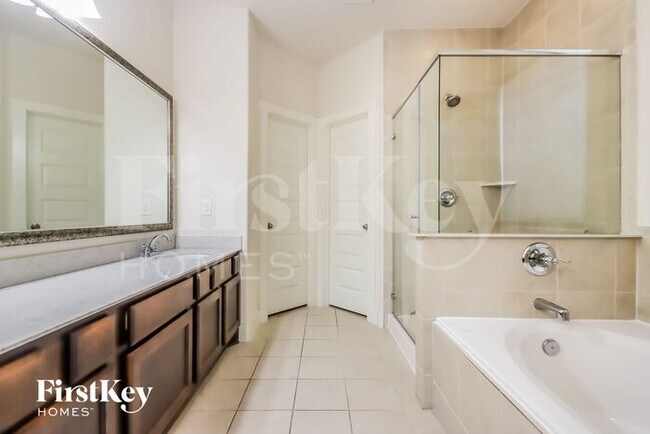Building Photo - 21611 Royal Troon Dr
