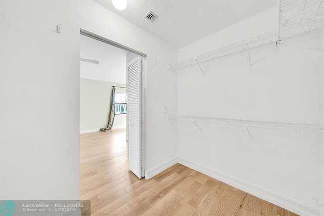 Building Photo - 23316 Water Cir