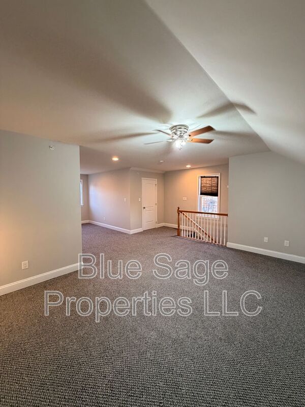 Building Photo - 432 E Baltimore Ave