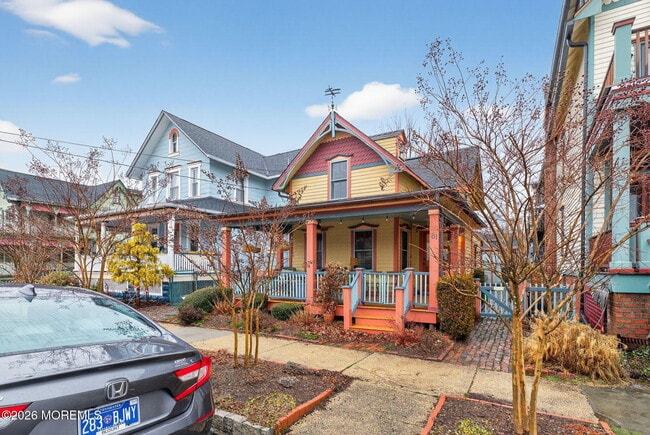 Building Photo - 81 Broadway