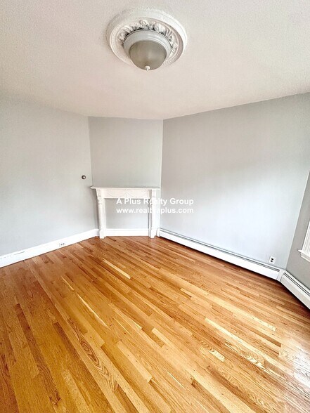 Building Photo - 5 Buckley Ave