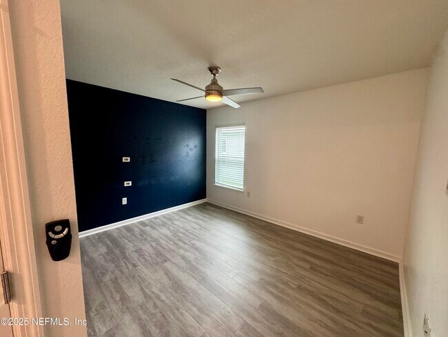 Building Photo - 14916 Durbin Cove Way