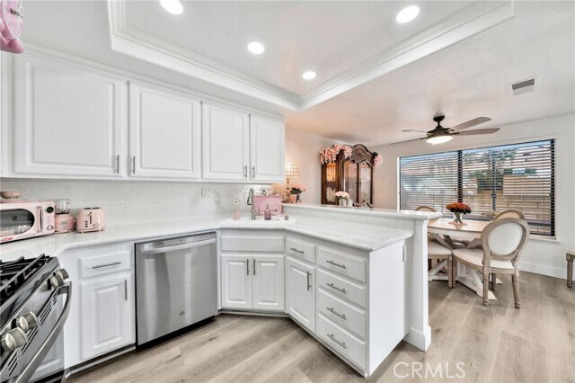 Building Photo - 5151 Walnut Ave