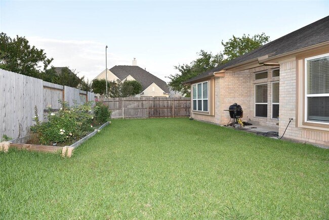 Building Photo - 6727 Oakman Ln