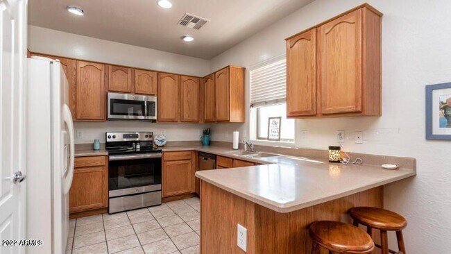 Building Photo - 7416 W Fargo Dr