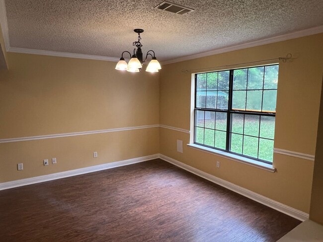 Building Photo - 138 Timber Ridge Dr