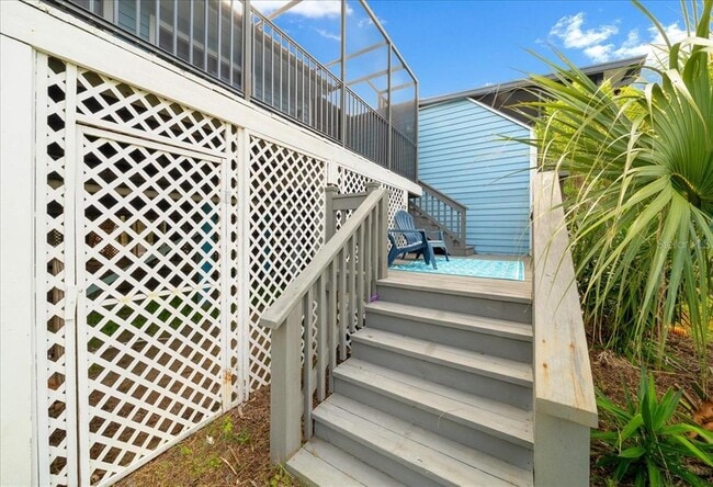 Building Photo - 2925 N Rivers Edge Blvd