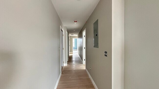 Building Photo - 663 Columbia Rd