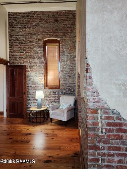 Building Photo - 307 N Main St