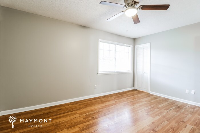 Building Photo - 4000 Sandra Ln