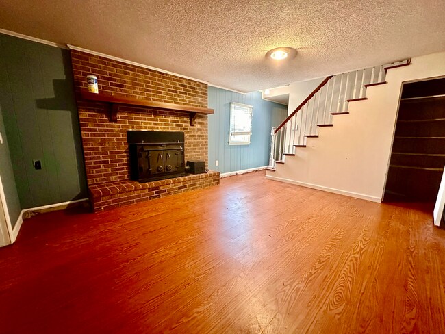 Building Photo - Beautiful 3-bedroom, 2.5-bath home in Clemmons