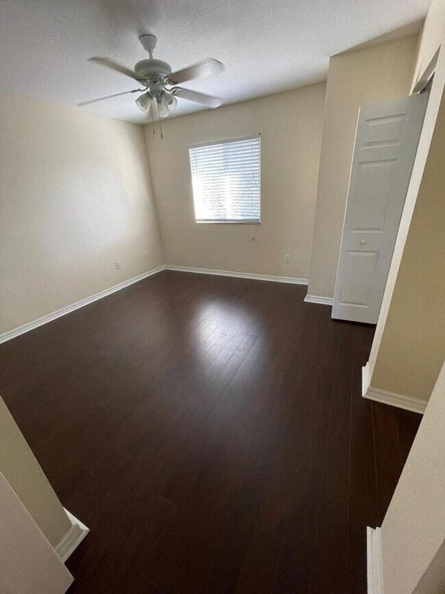 Building Photo - Two bedroom townhouse in gated Sonoma Bay ...