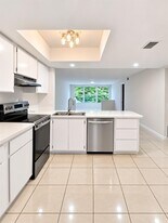 Building Photo - 106 Palm Beach Trace Dr
