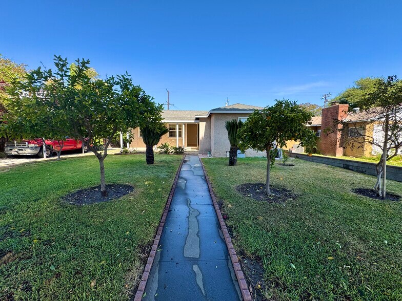 Building Photo - 11720 Utah Ave