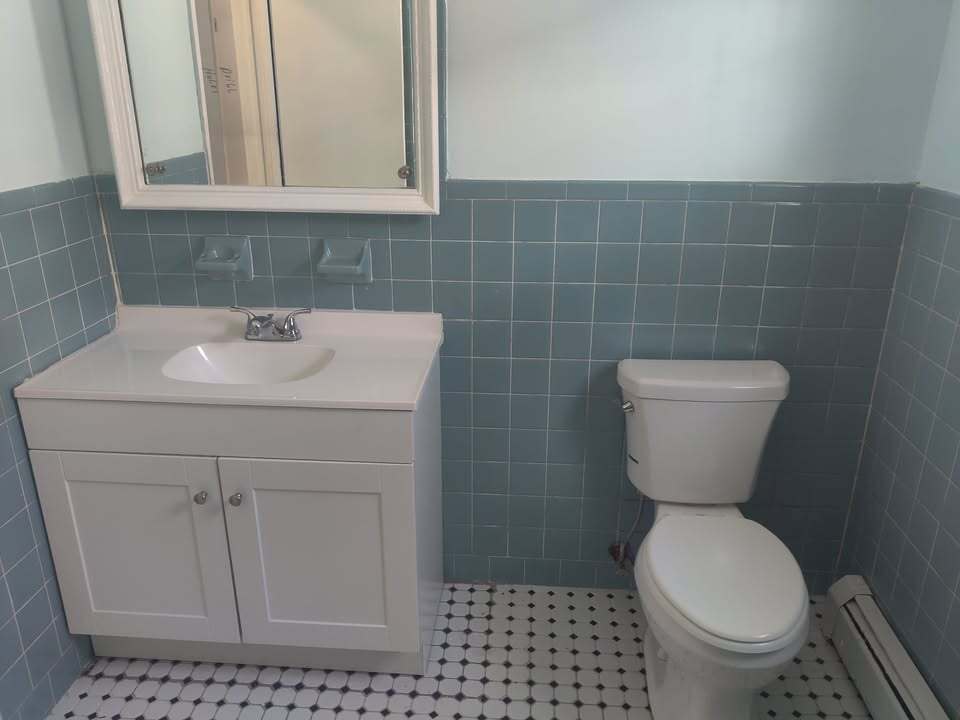 Building Photo - 809 Kennedy Blvd