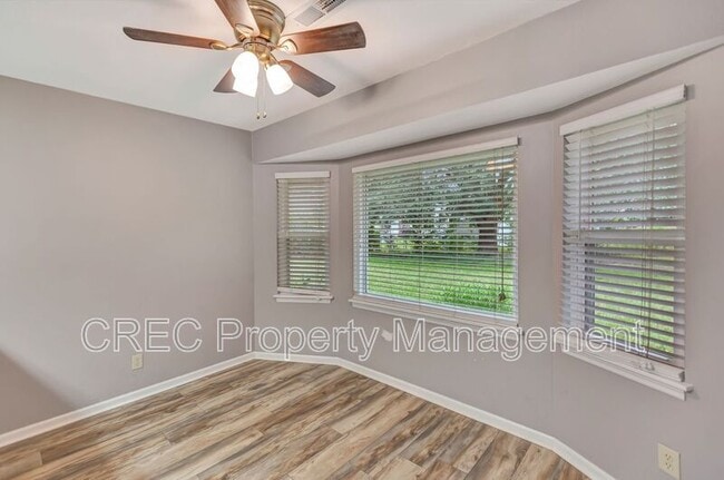 Building Photo - 412 Fox Hunt Rd