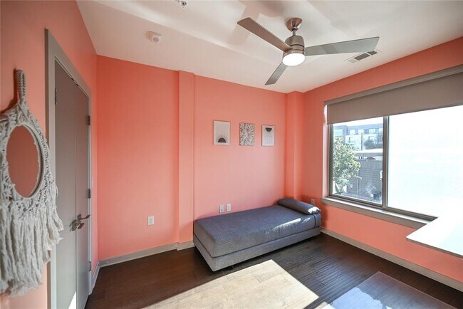 Building Photo - 3600 S Lamar Blvd