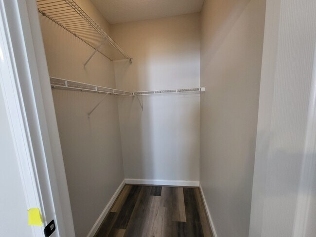 Building Photo - 351 Moss Creek Ln