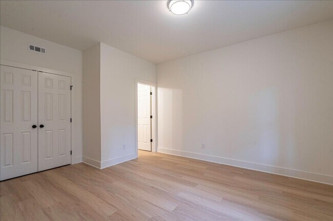 Building Photo - Brand New Construction in Near Downtown Athens