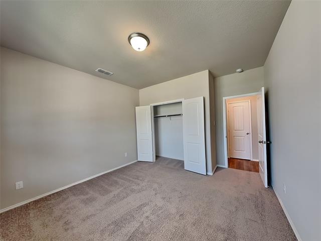 Building Photo - 9013 Horse Herd Dr