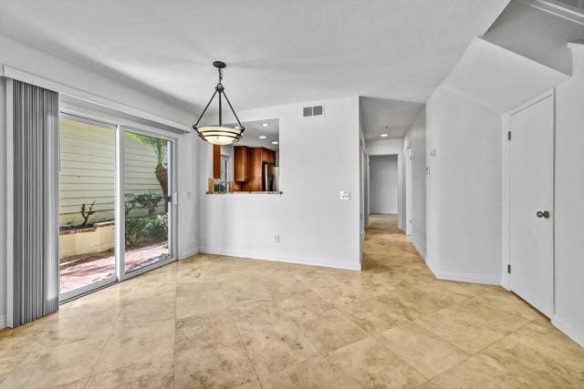 Building Photo - 835 Skysail Ave