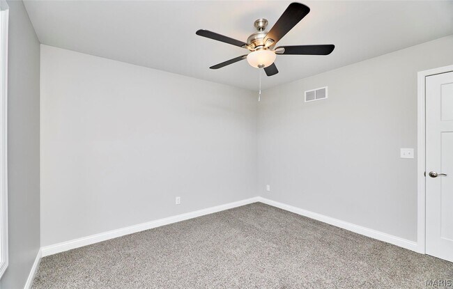 Building Photo - 5538 Autumn Trace Pkwy
