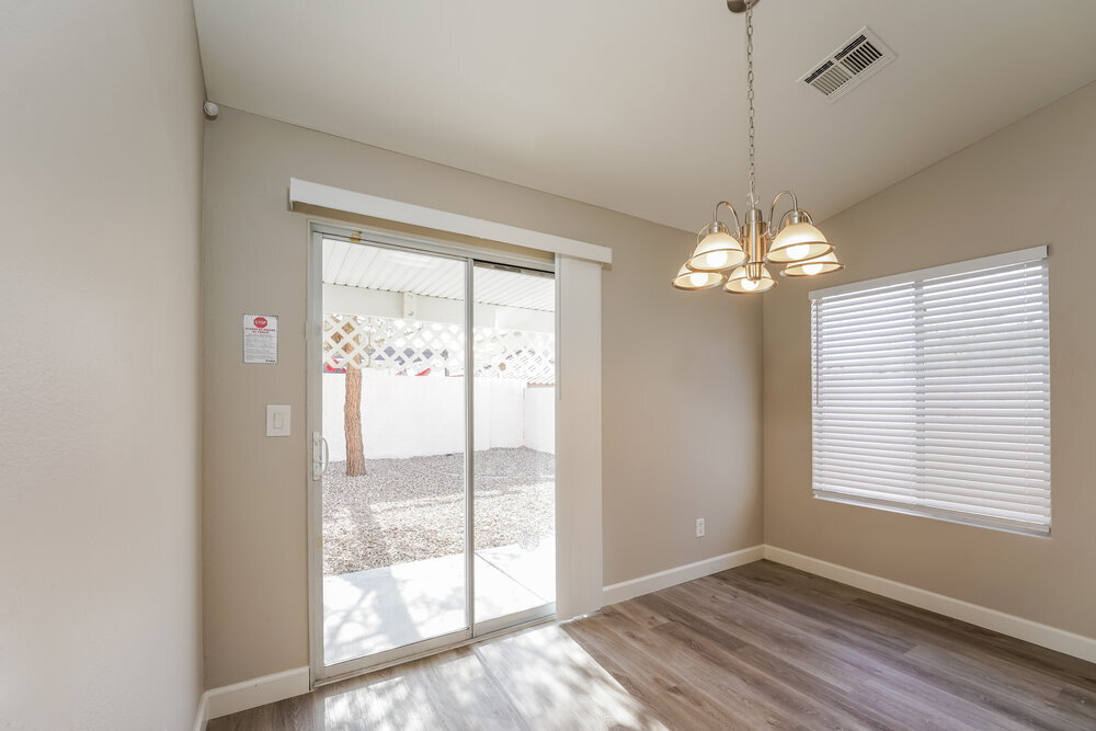 Building Photo - 3639 Covewick Dr