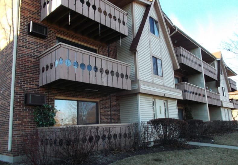 Building Photo - 2 Parkside Ct