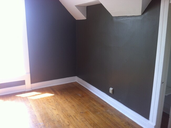 Building Photo - 1101 Tippecanoe St