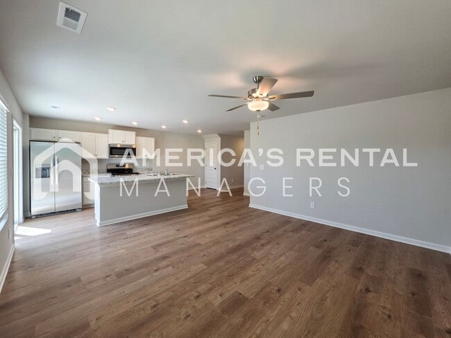 Building Photo - New Construction! Spacious Dual Level Townhome with Attached Garage for Rent in Decatur, AL! DEPO...