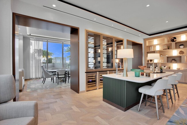 Building Photo - 153 N Seabreeze Blvd