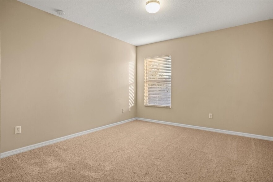 Building Photo - 14214 Prunningwood Pl