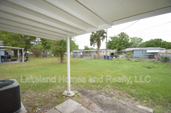 Building Photo - 1213 W Patterson St