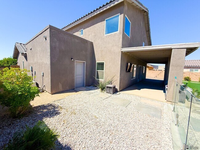 Building Photo - 4158 W 27th Pl