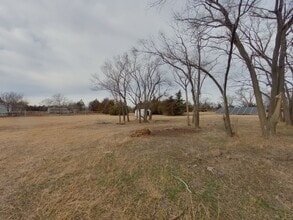 Building Photo - 13220 SW 90th St