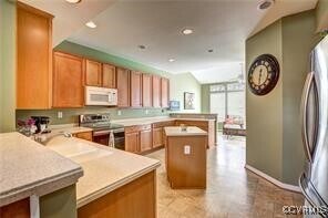 Building Photo - 1004 Southwinds Dr
