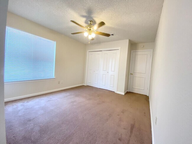 Building Photo - 14818 Chetland Pl Dr