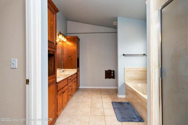 Building Photo - 15702 Outback Trail