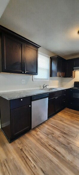 Building Photo - 3216 Torbett St