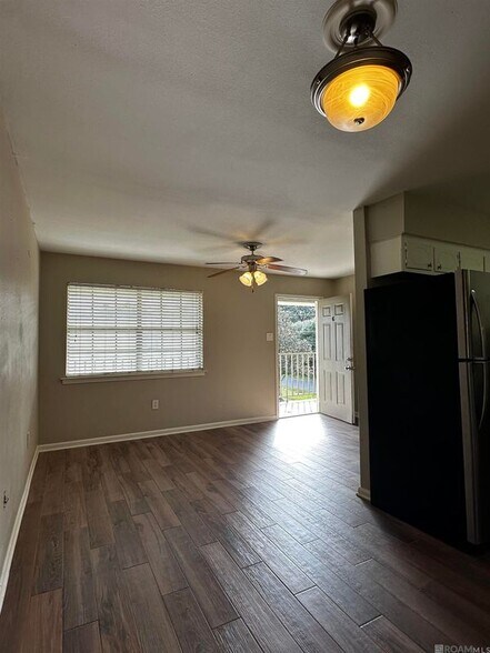 Building Photo - 151 Richland Ave