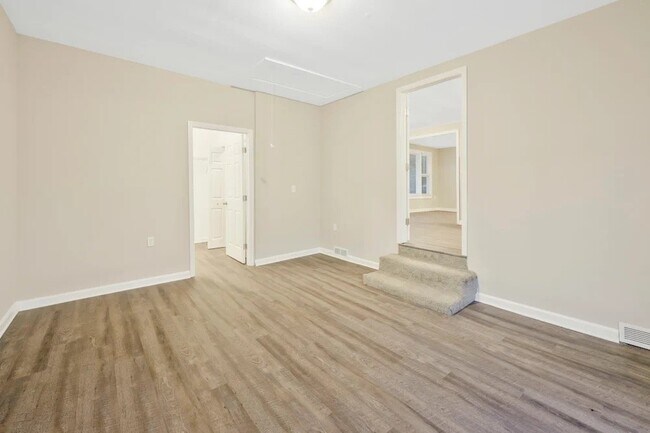 Building Photo - 234 McCoin Dr