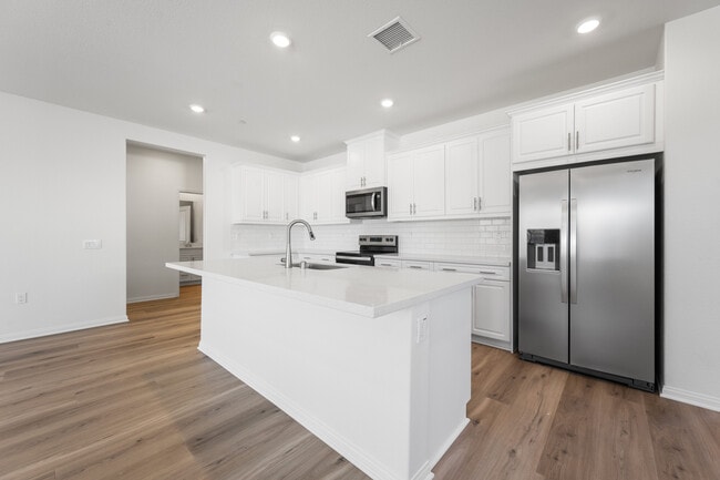 Building Photo - 27342 Denali Ct